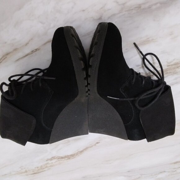 Mia | Leather Suede Platform Wedge Lace Up Bootie | Size 8.5 - Picture 7 of 10